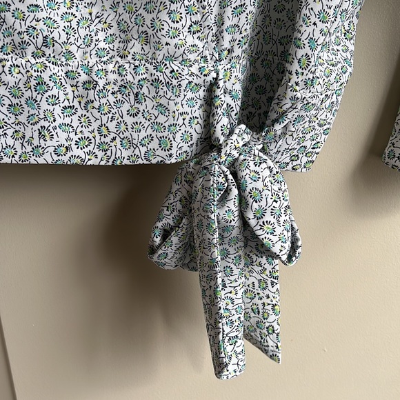 Loft Long Sleeve Blouse with Elastic Tie - Picture 3 of 5